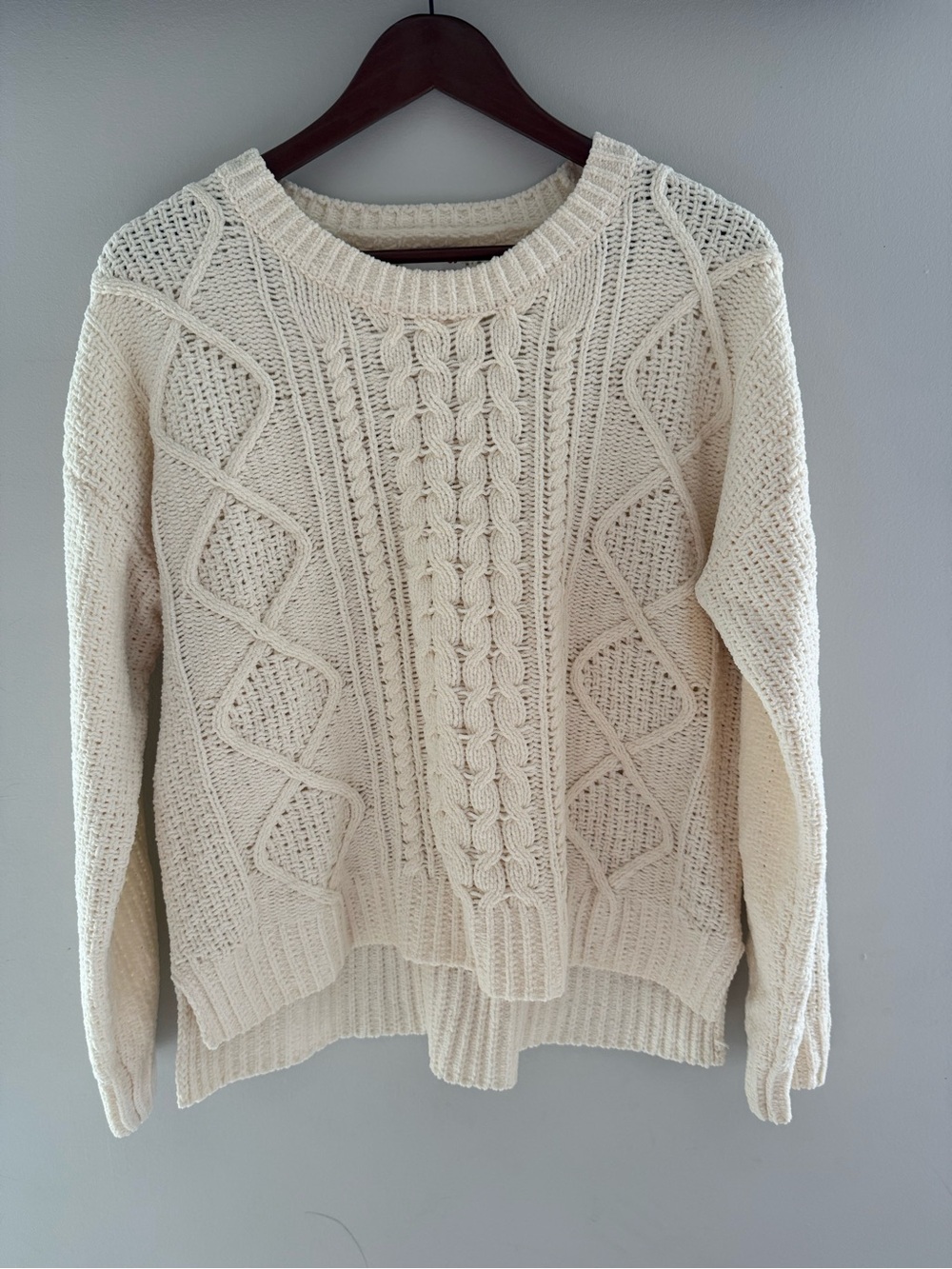 SO Cream Cable Knit Crewneck Sweater